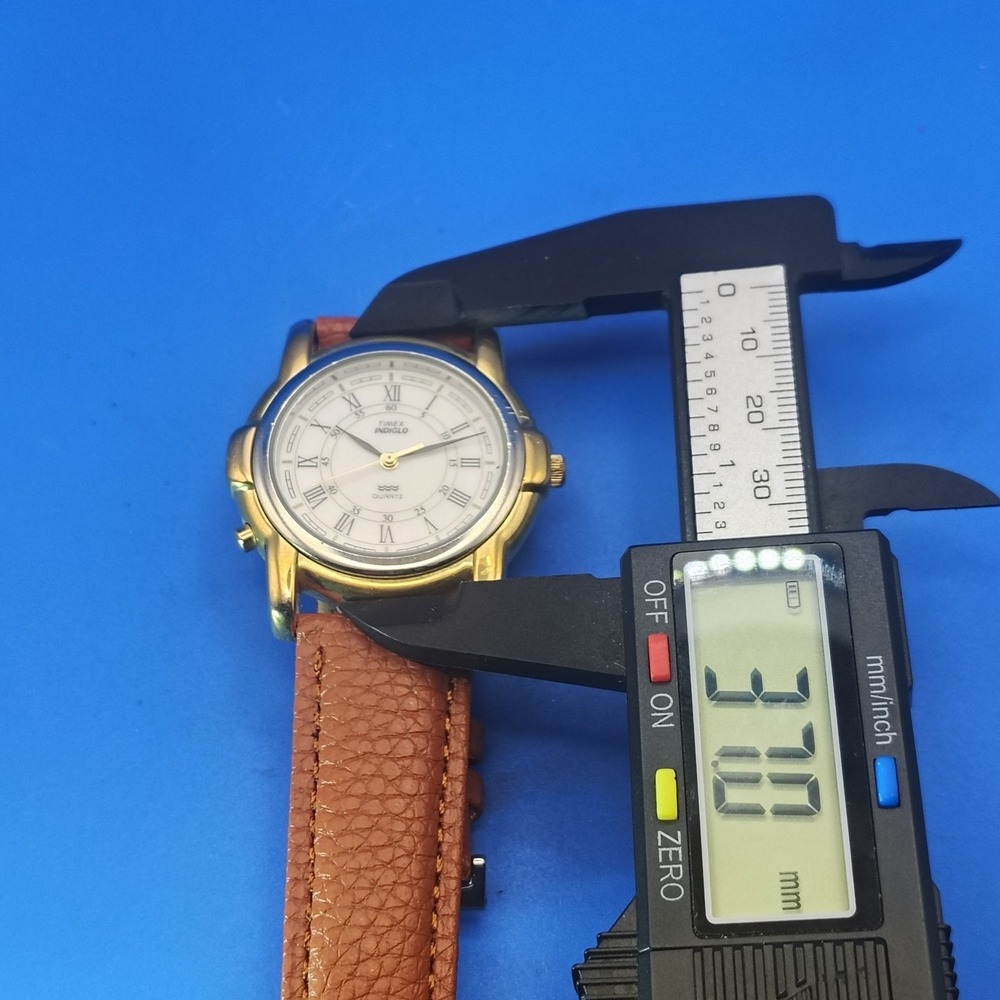 Vintage 1994 Timex Roman Dial 37mm Mens‎ Quartz Dress Watch Restored *No Indiglo - Picture 6 of 12